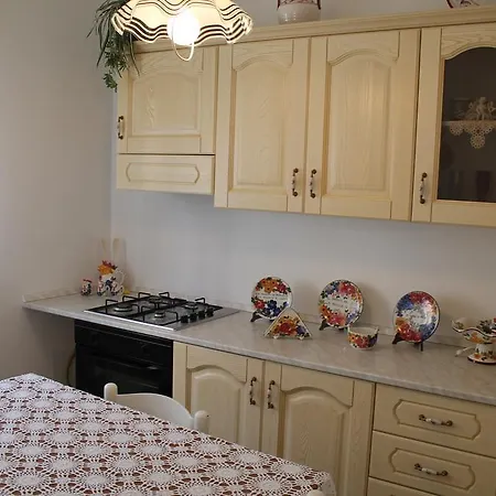 Casa Schiusa بيت للعطل